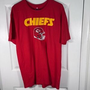 fanatics Red and Yellow Short Sleeve Tee